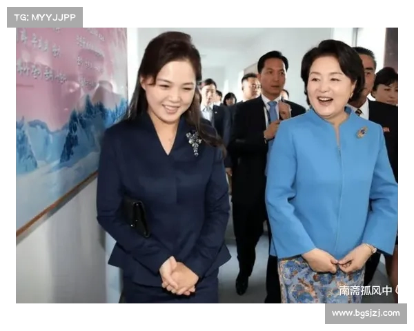 走到哪美到哪!韩国第一夫人薄纱刺绣绿裙惊艳全场,尽显优雅气质 走到哪美到哪!韩国第一夫人薄纱刺绣绿裙惊艳全场,尽显优雅气质