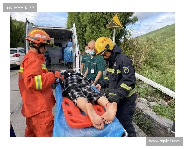 铁船翻落事故!G海高速今晨发生重大交通事件(2021高海高速塌方最新) 铁船翻落事故!G海高速今晨发生重大交通事件(2021高海高速塌方最新)