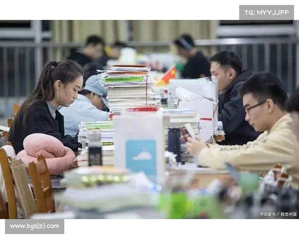 震惊!硕士研究生纷纷选择铁路工人职业,背后的就业压力究竟有多大? 震惊!硕士研究生纷纷选择铁路工人职业,背后的就业压力究竟有多大?